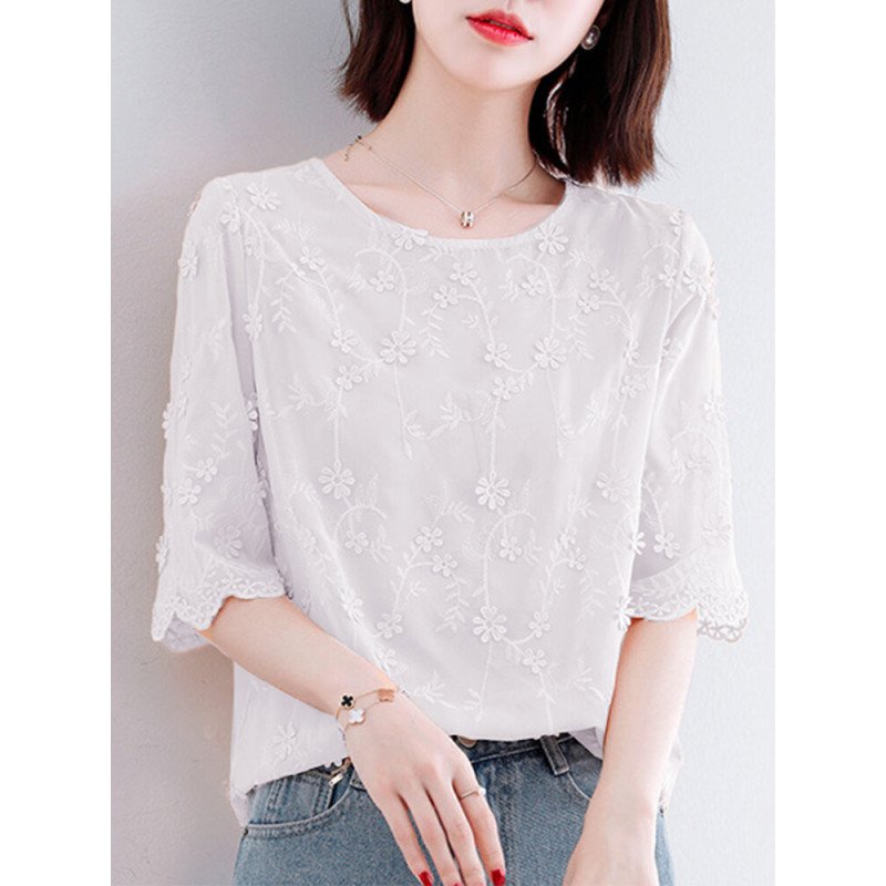 Stereo Floral Half Sleeve Keyhole Back Women Blouse