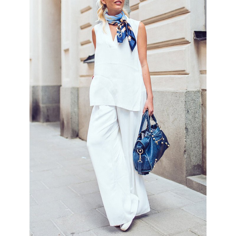 Women Solid V-Neck Tank Casual Co-ords With Pants