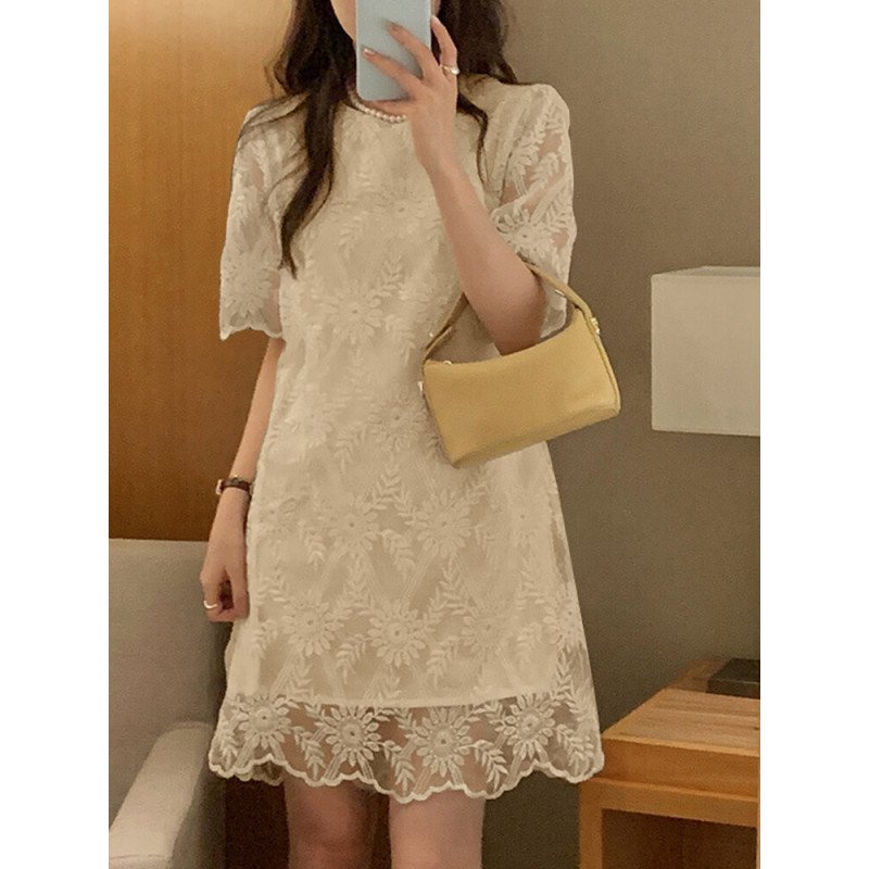 Short Sleeve Keyhole Back Crew Neck Lace Dress