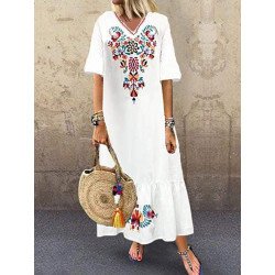 Vintage Embroidery V-neck Plus Size Dress