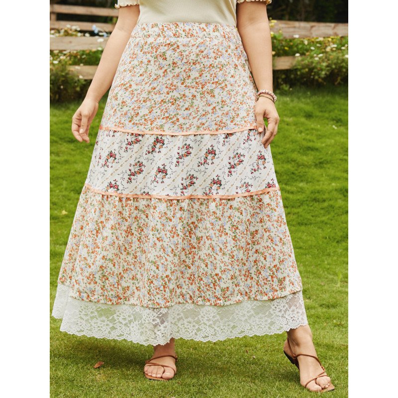 Plus Size Calico Lace Patchwork Skirt